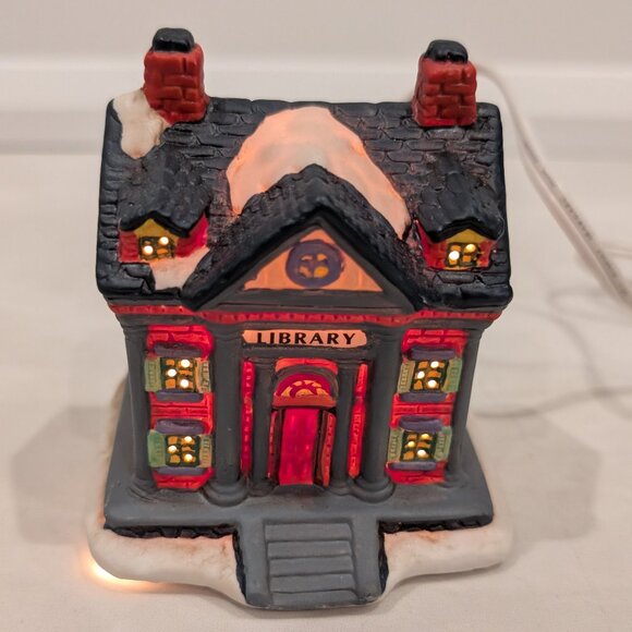 Hudson's Bay Company- Village Collectibles- Illuminated Library - Picture 1 of 7